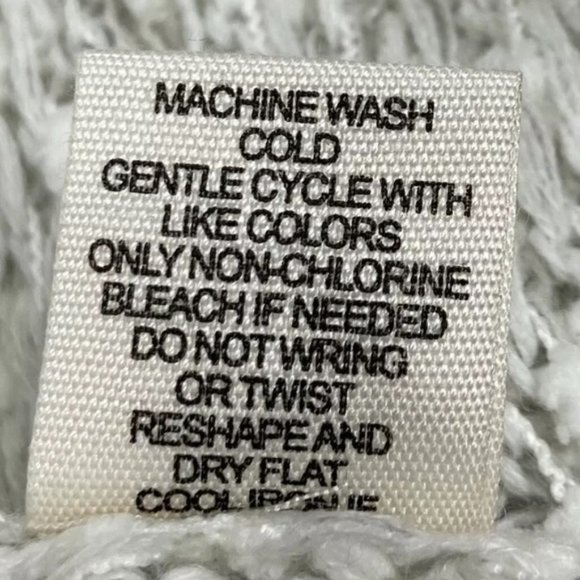 Moon & Madison Sweater Turtleneck Relaxed Size Small - Picture 8 of 8